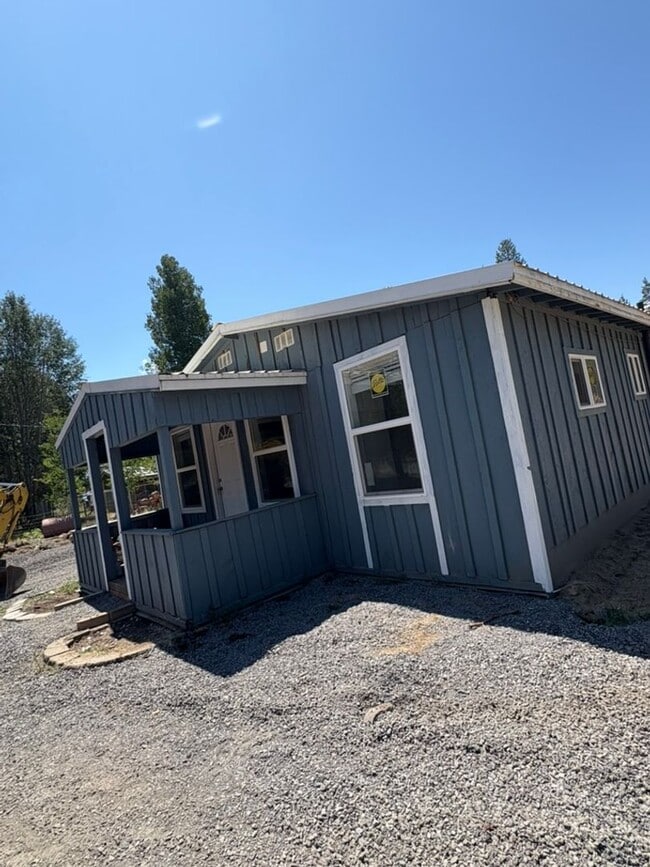 Photo - Freshly Remodeled 2 Bedroom Home