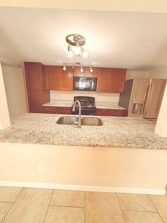 Photo - 12328 Ormandy St