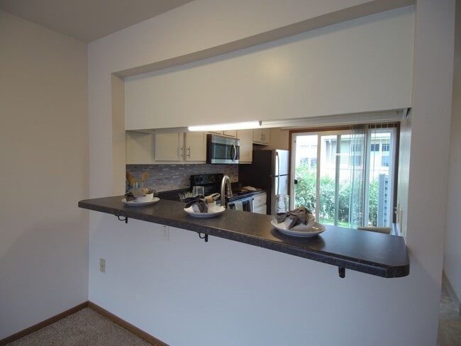 Village Square Townhomes