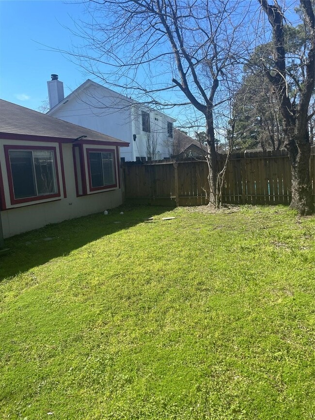 Photo - 5002 Deer Point Dr