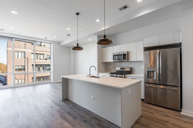 Photo - 2250 W Lawrence Ave Unidad 402