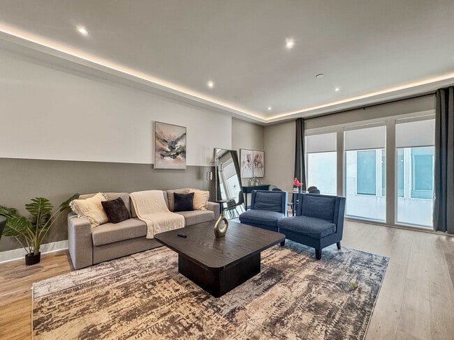 Photo - 1731 N Fitzhugh Ave Unidad ID1251883P