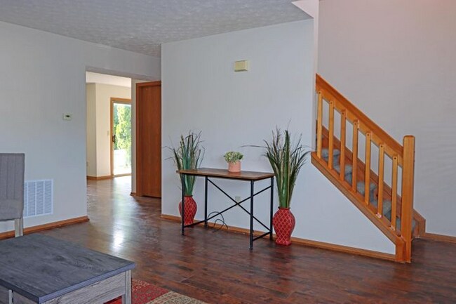 Photo - 1417 Wild Oats Dr