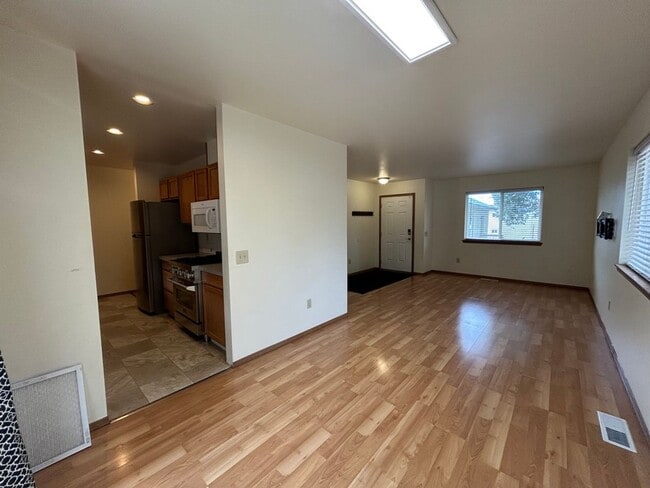 Photo - 312 W 9th Ave Unit A