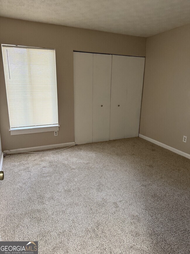 3575 Oakvale Rd Unit 710
