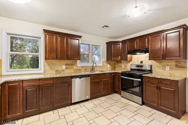 Photo - 133 Cleveland Ave