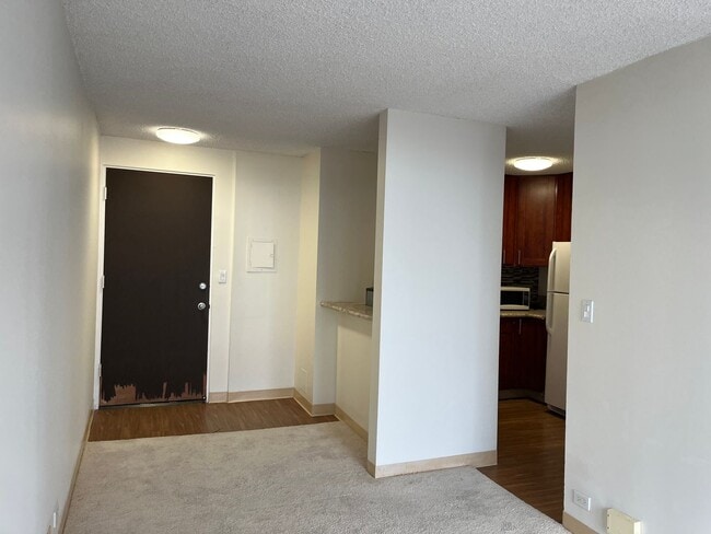 Photo - Maluhia Village Condo (Makiki Area) 2 bedroom, 1 bath w/1 parking - Avail 2/6.