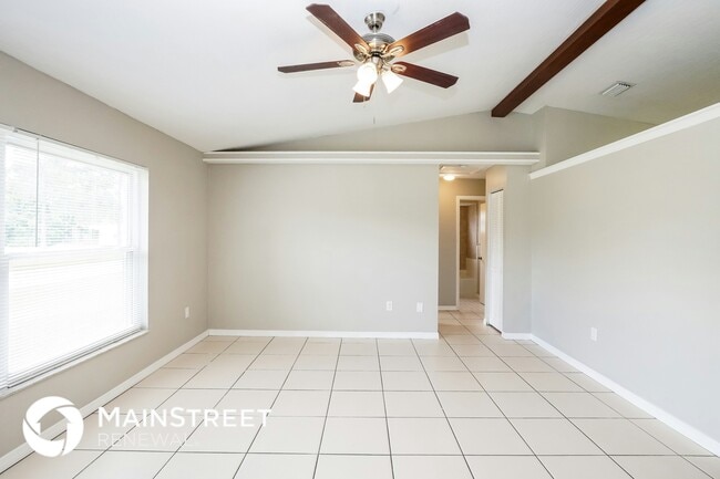 Photo - 548 Winer Ave SW