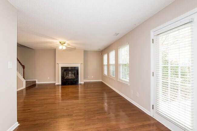 Photo - 10625 Haddington Dr