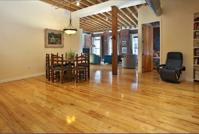 Photo - 111 Beach St Unidad 4E Rental