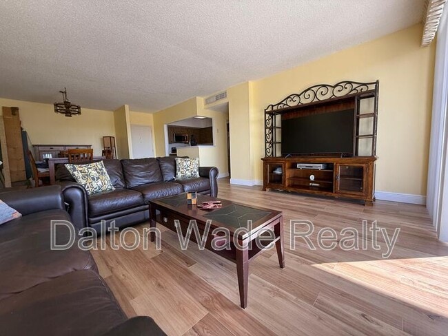 Photo - 30 Turner St Unit 403