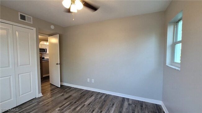 Photo - 425 SW 47th Terrace Unidad 8