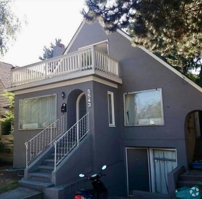Building Photo - 5543 25th Ave NE Rental