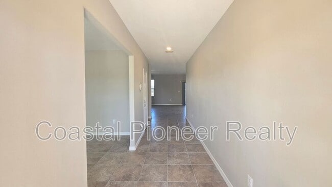 Photo - 9613 Sage Creek Dr