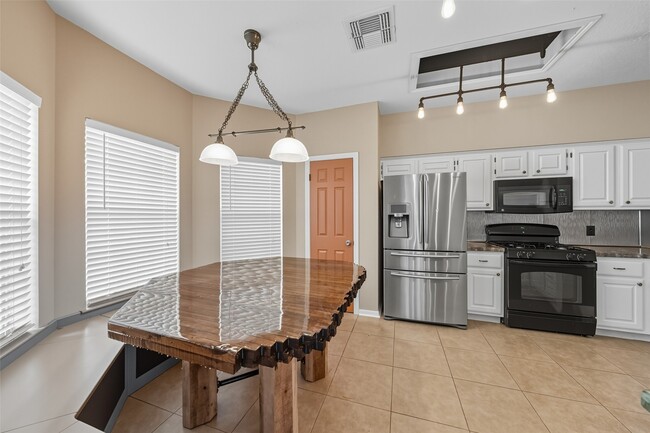 Photo - 1238 Sandy Plains Ln