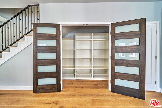 Photo - 1226 Meadowbrook Ave