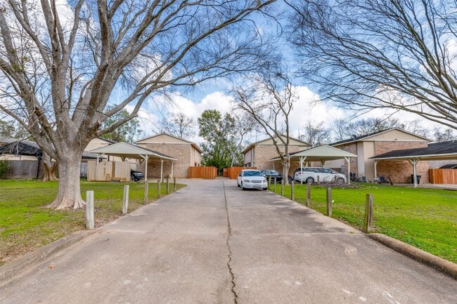 Photo - 1930 Avenue B