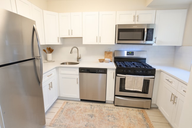 Kitchen Staged