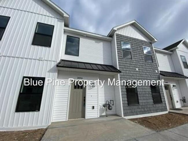 Photo - 2886 Sunburst Dr House