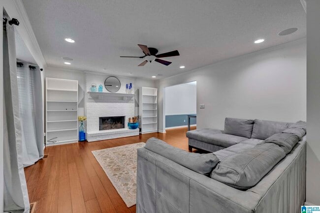 Photo - 5501 Heath Row Dr