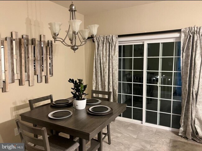 Photo - 510 Boxwood Ln