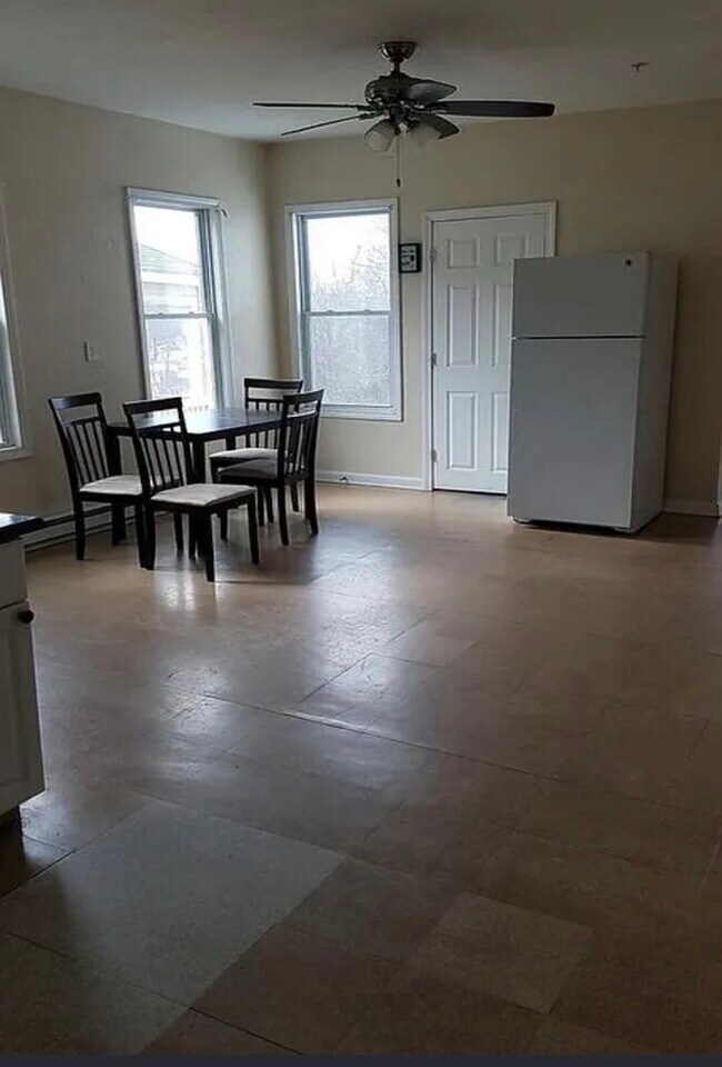173 Eastern Ave Unit 1