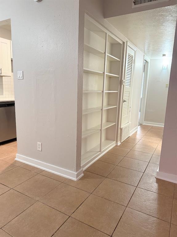 Photo - 307 E 31st St Unit 106