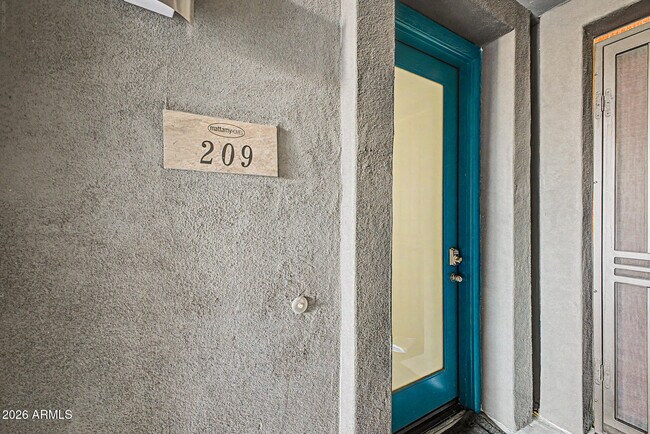 Photo - 1250 Abbey Ln Unit 209