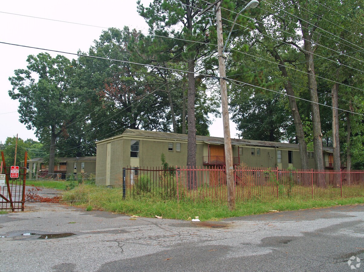 Photo - Winchester Gardens