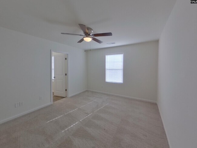 Photo - 1073 Crescent Moon Lp