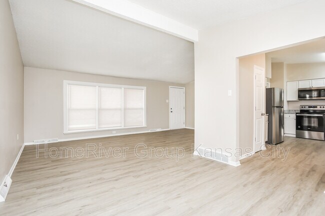 Photo - 514 Sagebrush Ln