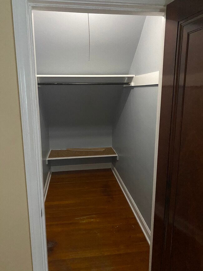 11 Vista Ave Unit 1