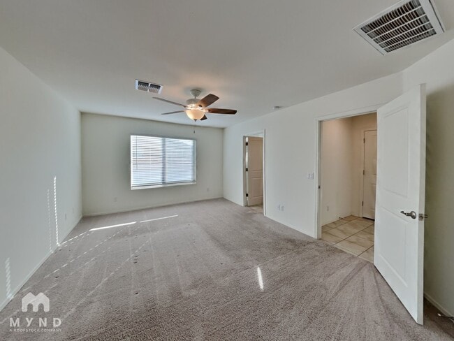 10761 W Wexford Ln