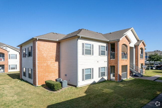 Kensington Place Apartments