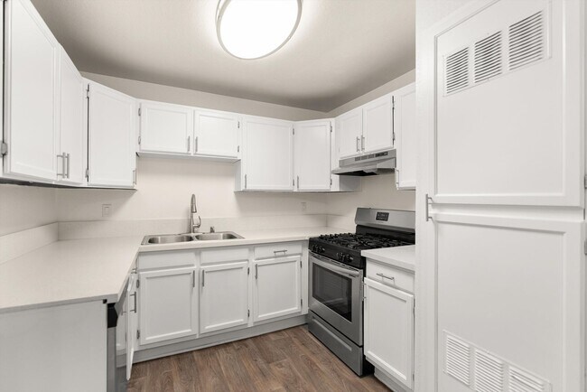 Photo - Parkview Palms Apartments- Riverside, CA