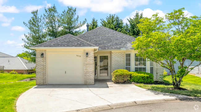 Building Photo - 1619 Chenoweth Cir Rental