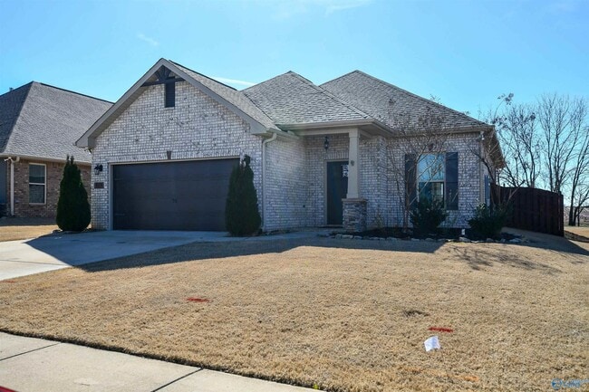 Building Photo - 119 Innocent Trl