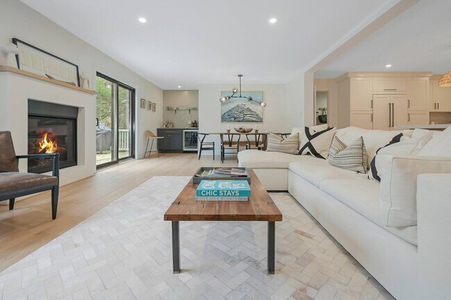 Photo - 15 Wildwood Rd