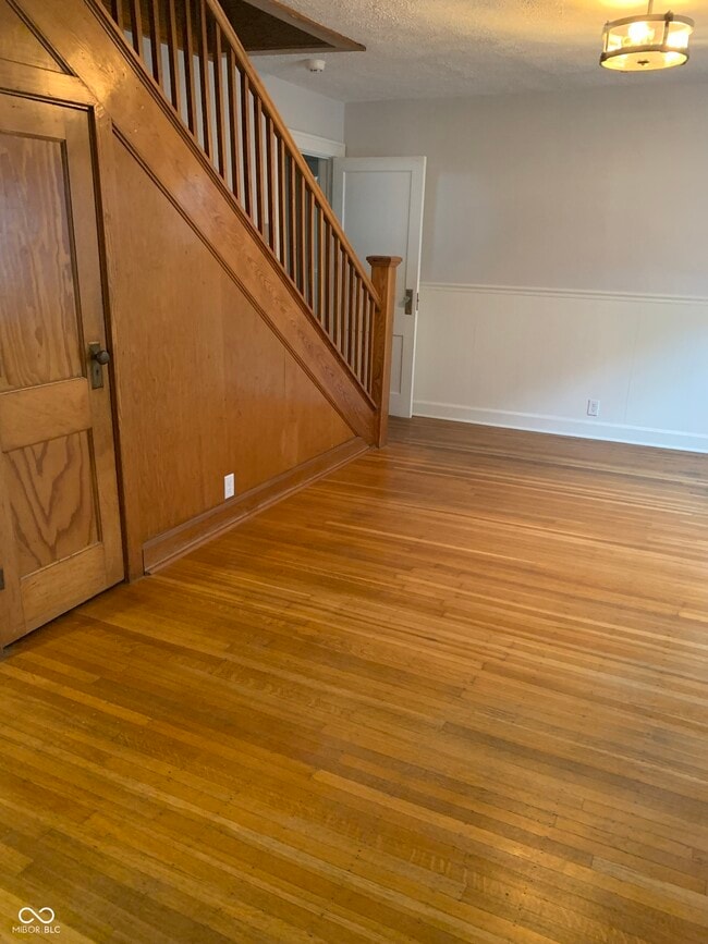 Photo - 717 N Emerson Ave