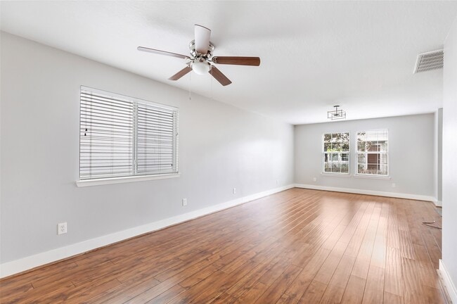 Photo - 20192 Alden's Oak