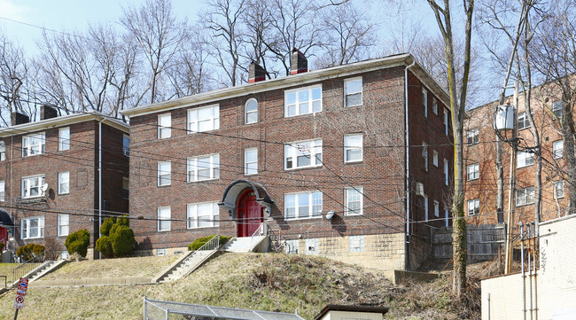 Building Photo - 5735 Hobart St, Pittsburgh, PA 15217 Rental
