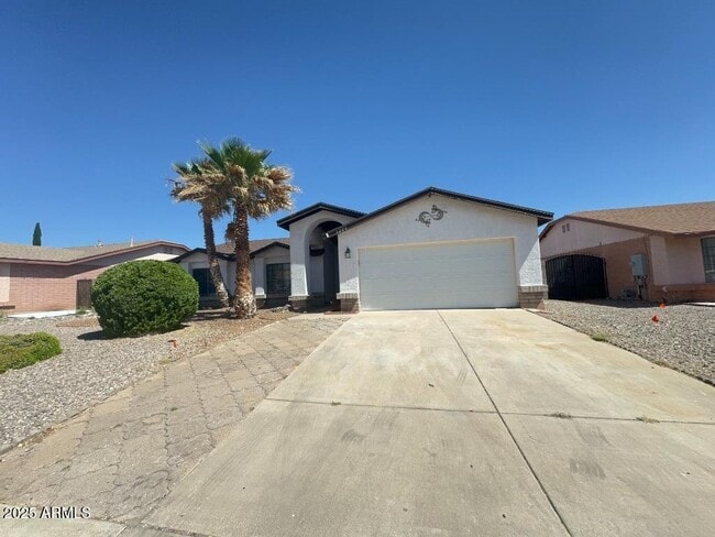 Photo - 3289 Black Hawk Dr House