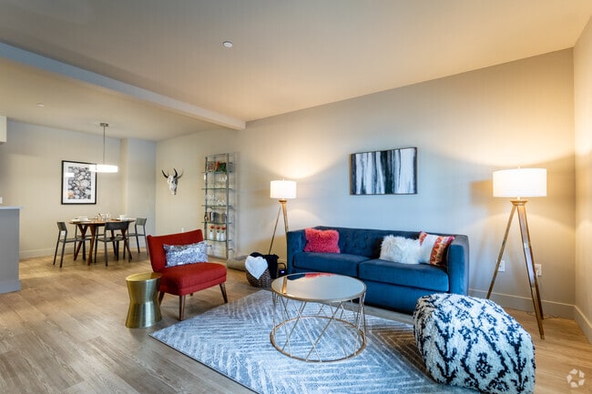 2BR, 2BA - 1,154 SF