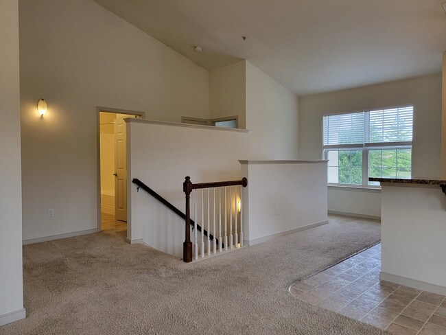 Photo - 1942 Shady Oak Dr