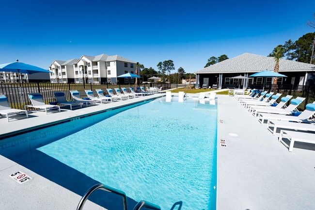 The Premiere at Brunswick Apartment Homes