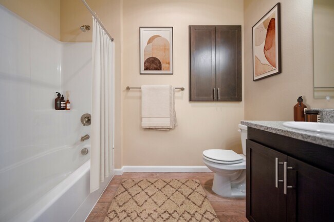 Willow Tree Place | Two-Bedroom Bathroom - Willow Tree Place