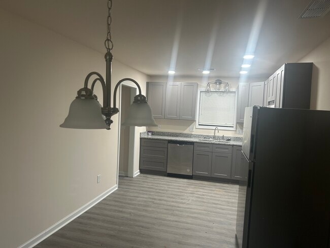 Photo - 4978 Ivylog Ct