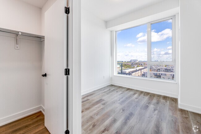 2BR + Den, 2BA - 771SF - Primary Bedroom/Walk-In Closet - 2475 Old Bronte Road