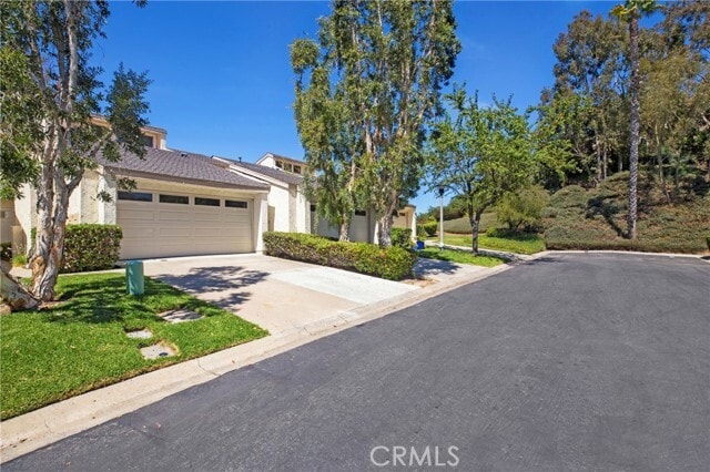 Building Photo - 24291 Hillview Dr Rental