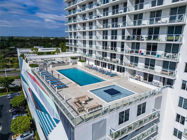 Photo - 4250 Biscayne Blvd